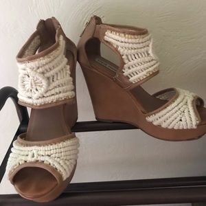 Steve Madden size 7 wedges/heels